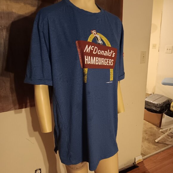 2 McDonald's 15 cent Hamburgers, men's T-Shirt by Apparel - Picture 1 of 8